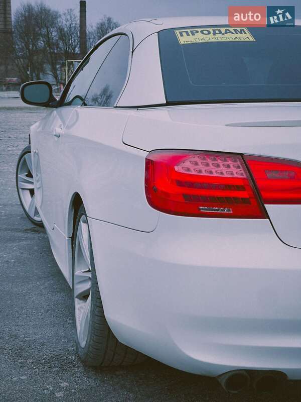 Кабріолет BMW 3 Series 2010 в Дніпрі