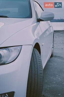 Кабріолет BMW 3 Series 2010 в Дніпрі
