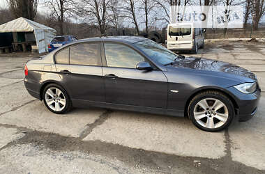 Седан BMW 3 Series 2005 в Сумах