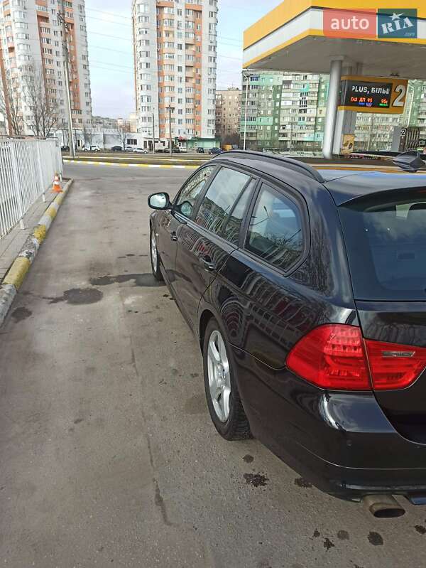 Універсал BMW 3 Series 2011 в Полтаві