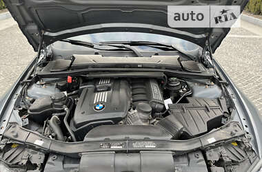 Купе BMW 3 Series 2010 в Днепре