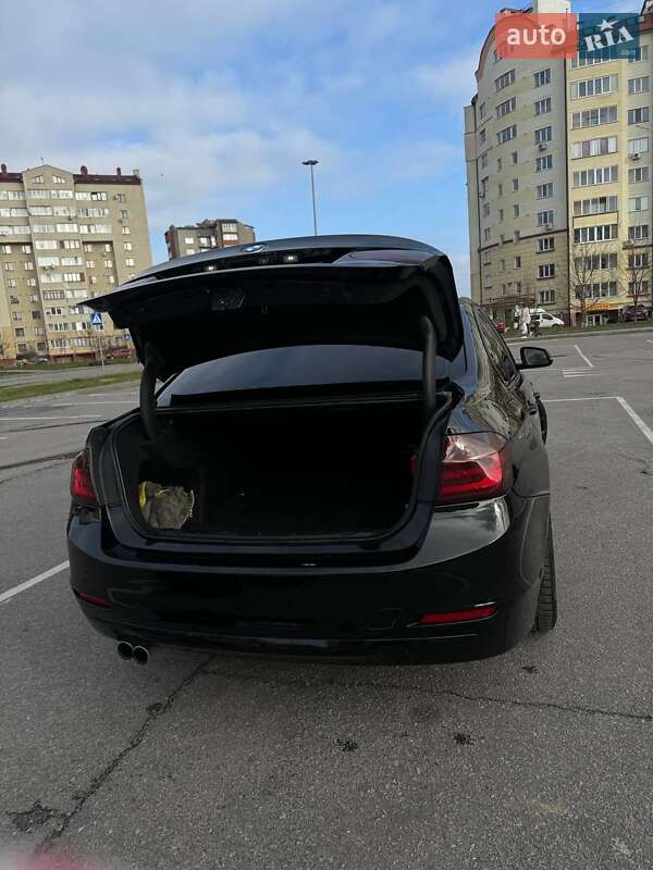 Седан BMW 3 Series 2015 в Ивано-Франковске