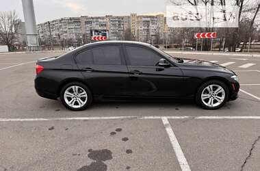 Седан BMW 3 Series 2016 в Києві