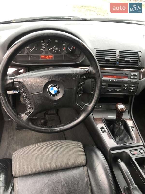 Купе BMW 3 Series 2003 в Києві фото 3 Купе BMW 3 Series 2003 в Києві
