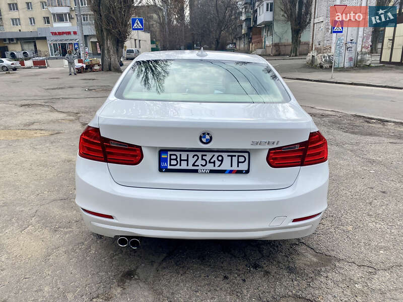 Седан BMW 3 Series 2012 в Одесі