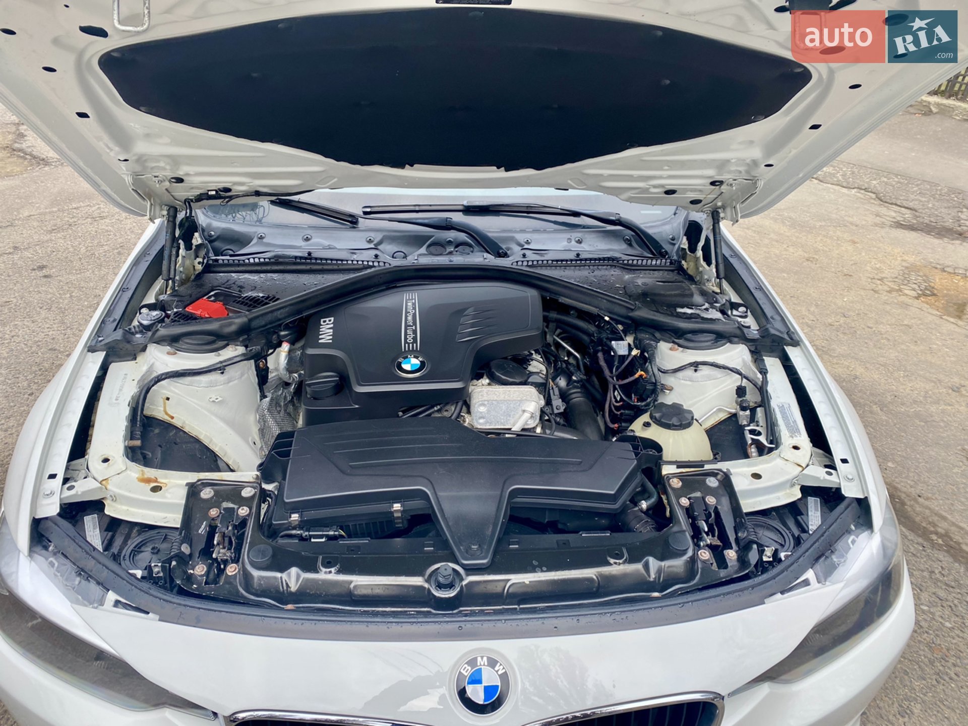 2012 BMW 3er - мініатюра 12
