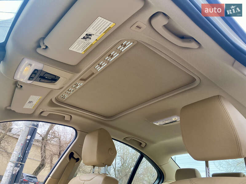 Седан BMW 3 Series 2012 в Одесі