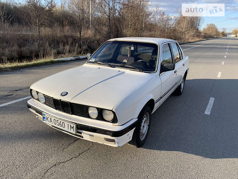 Седан BMW 3 Series 1987 в Києві
