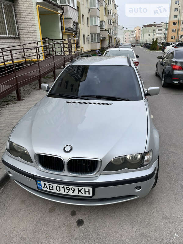 BMW 3 Series 2004