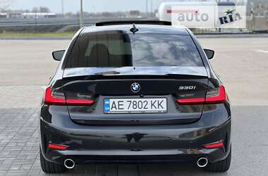 Седан BMW 3 Series 2019 в Дніпрі