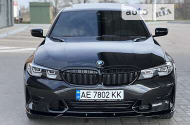 Седан BMW 3 Series 2019 в Дніпрі