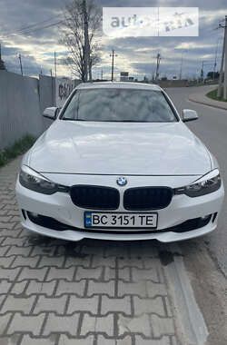 Седан BMW 3 Series 2013 в Львове