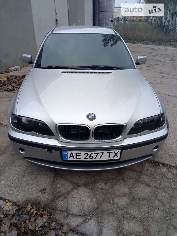 Седан BMW 3 Series 2002 в Ахтырке