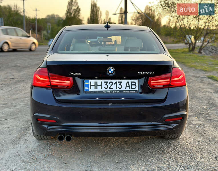 Седан BMW 3 Series 2015 в Одесі
