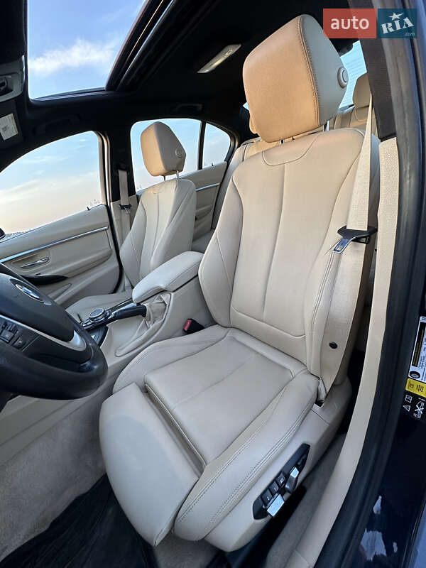Седан BMW 3 Series 2015 в Одесі