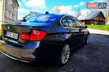 Седан BMW 3 Series 2014 в 