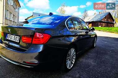 Седан BMW 3 Series 2014 в Львове