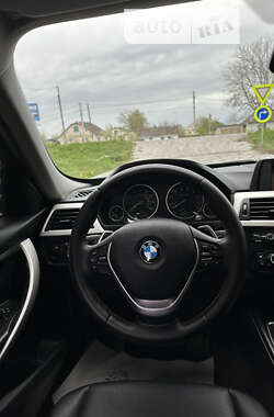 Седан BMW 3 Series 2013 в Староконстантинове
