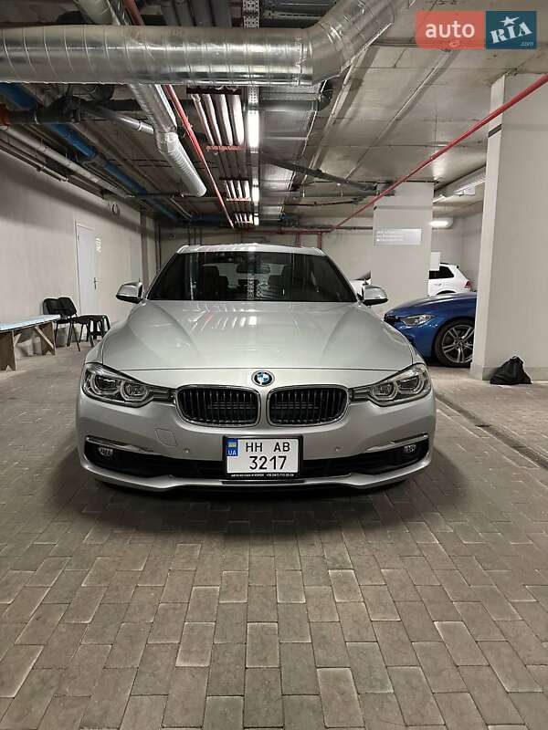 BMW 3 Series 2016