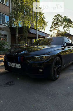 Седан BMW 3 Series 2013 в Могилев-Подольске
