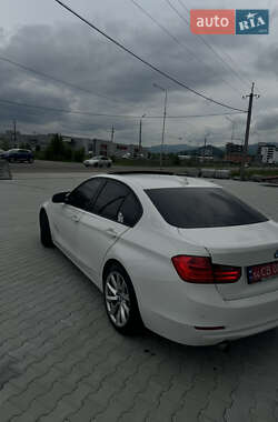 Седан BMW 3 Series 2015 в Хусте