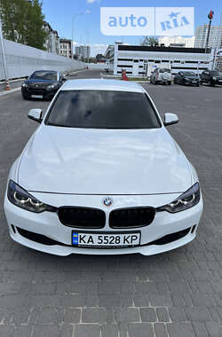 Седан BMW 3 Series 2012 в Василькові