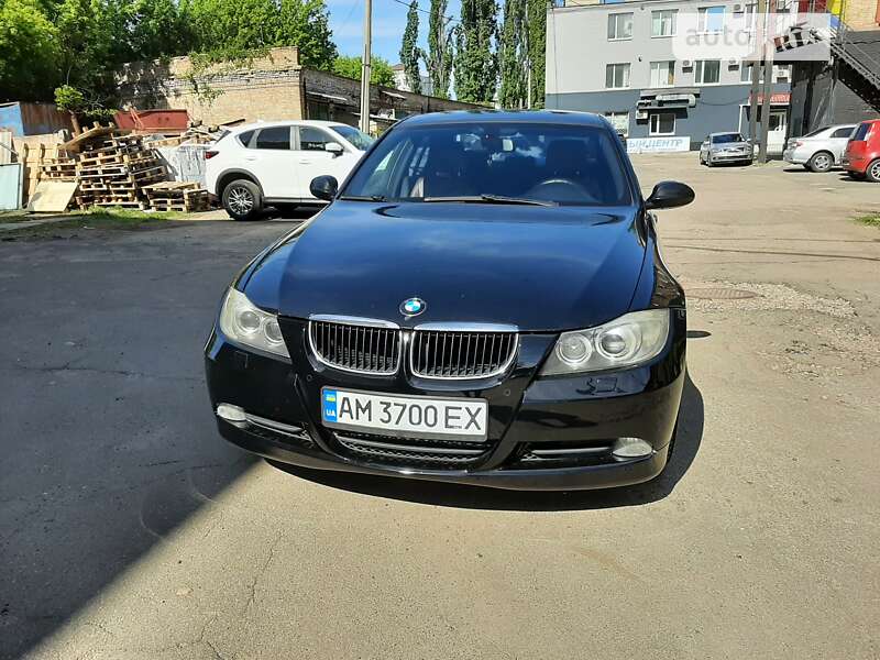 Седан BMW 3 Series 2007 в Киеве