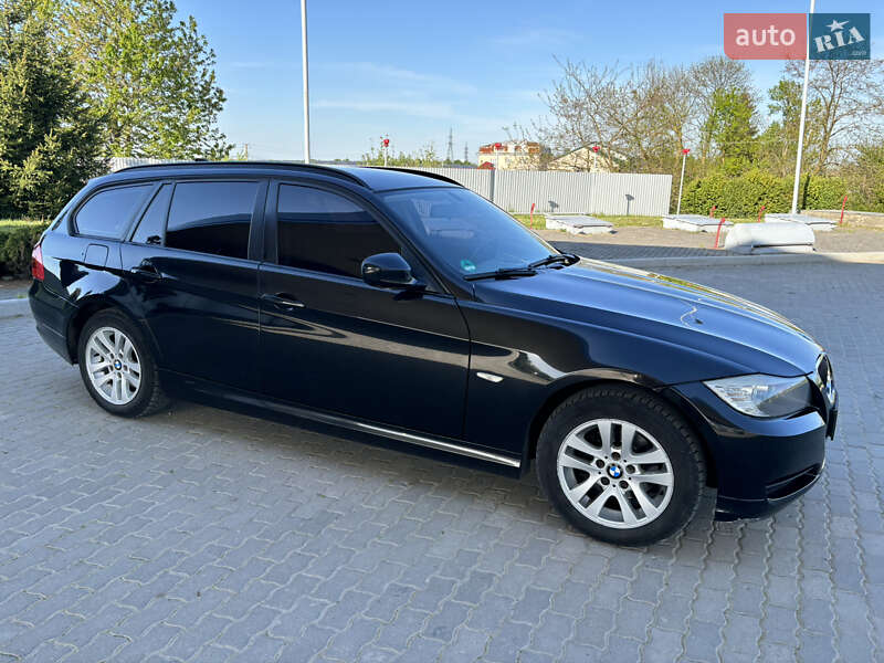 Универсал BMW 3 Series 2011 в 