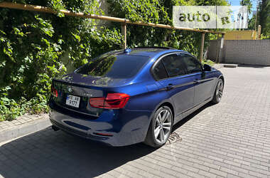 Седан BMW 3 Series 2016 в Днепре