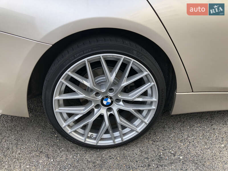 Седан BMW 3 Series 2014 в Львове