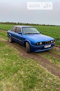 Купе BMW 3 Series 1985 в Днепре
