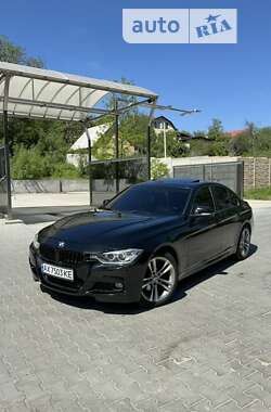 Седан BMW 3 Series 2015 в Києві