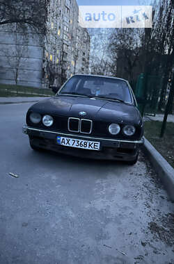 Седан BMW 3 Series 1984 в Харкові