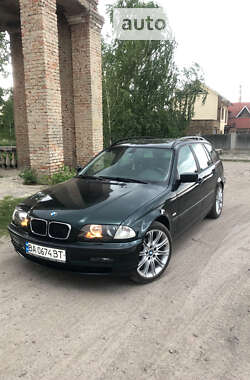 Универсал BMW 3 Series 2001 в Александрие