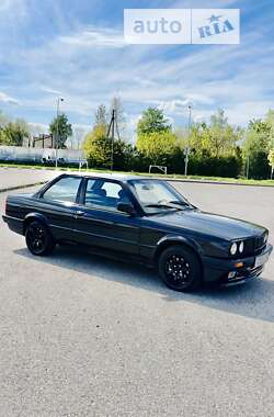 Купе BMW 3 Series 1986 в Львове