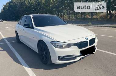 Седан BMW 3 Series 2014 в Ивано-Франковске