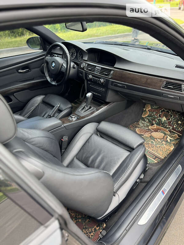 Купе BMW 3 Series 2011 в Ивано-Франковске