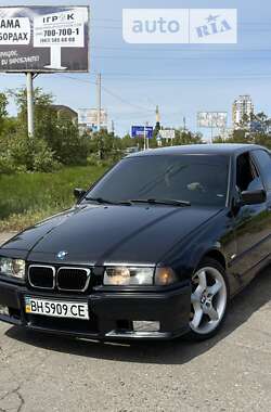 Седан BMW 3 Series 1997 в Одесі