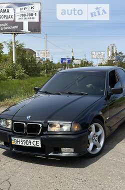 Седан BMW 3 Series 1997 в Одессе