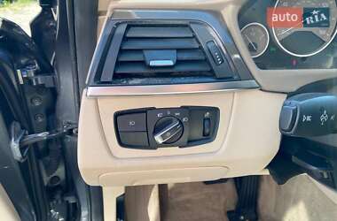 Седан BMW 3 Series 2012 в 