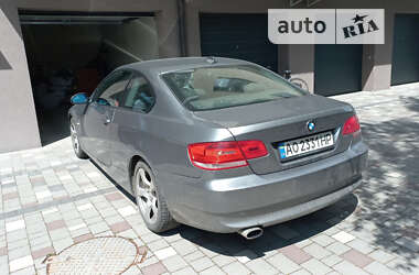 Купе BMW 3 Series 2008 в Ужгороді