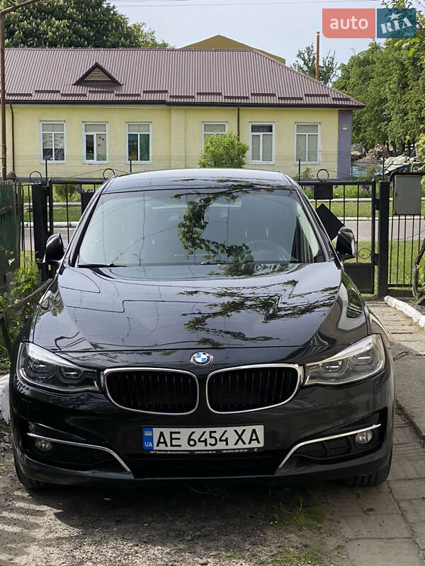 Седан BMW 3 Series 2015 в Львове фото 3 Седан BMW 3 Series 2015 в Львове