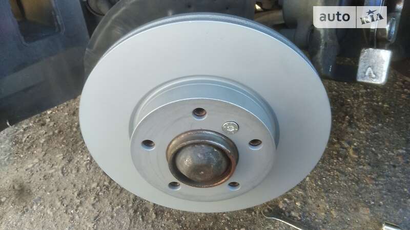 Кабриолет BMW 3 Series 2002 в Кременчуге