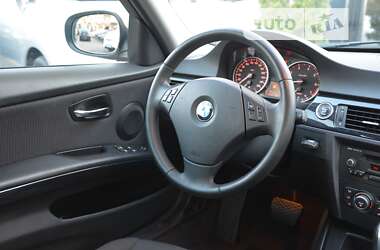 Седан BMW 3 Series 2011 в Києві
