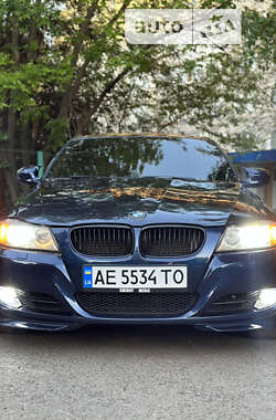 Седан BMW 3 Series 2011 в Славянске