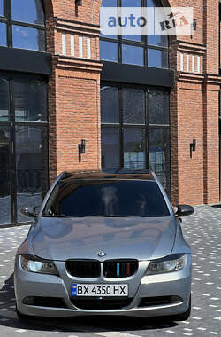 Седан BMW 3 Series 2005 в Ровно