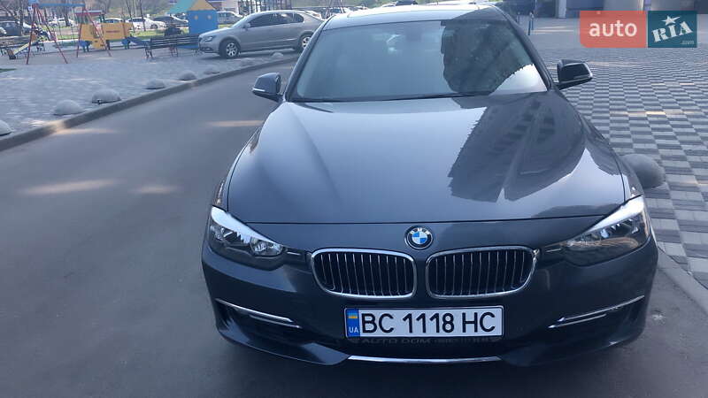 Седан BMW 3 Series 2014 в Львове