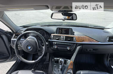 Седан BMW 3 Series 2014 в Львові