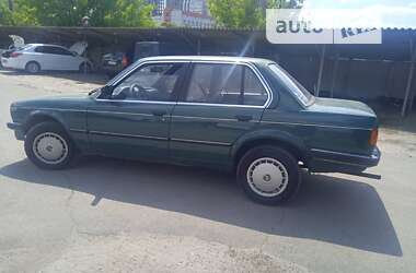 Седан BMW 3 Series 1985 в Киеве