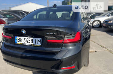 Седан BMW 3 Series 2021 в Ровно